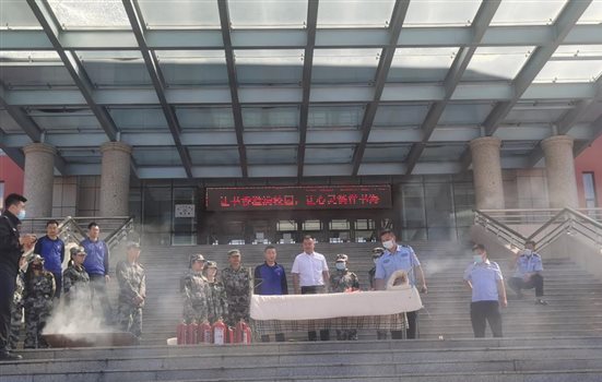 9676da73e31134035bb168f408e6862