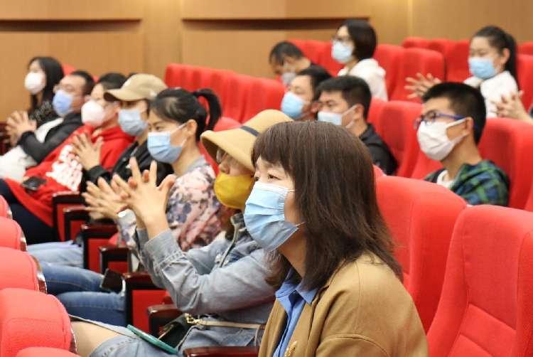 5245c07bf3a104f3958fcdca6d3f5a7