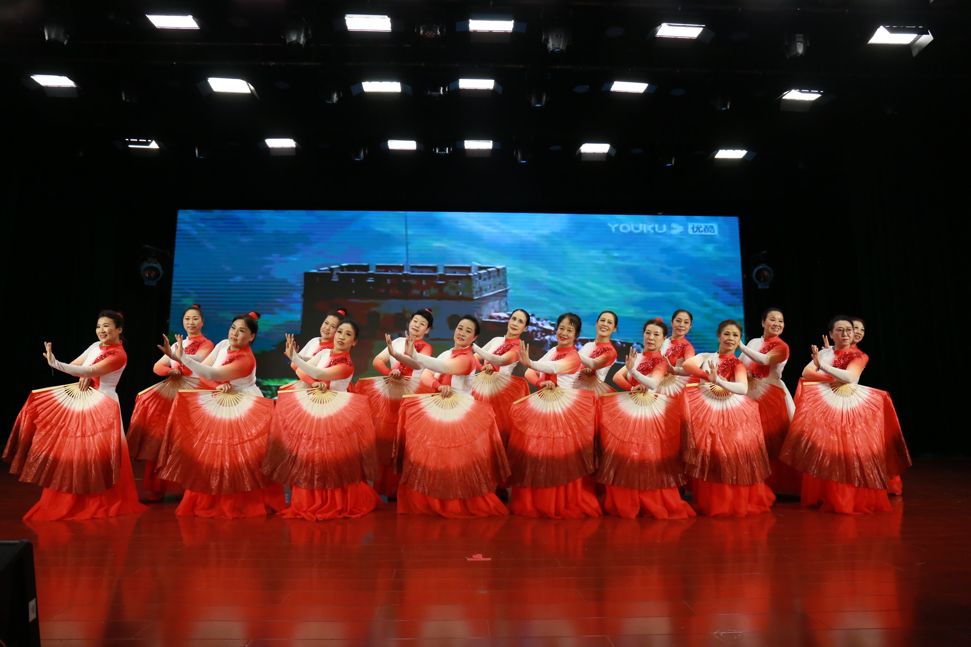 LRCM8921_proc.jpg LRCM8921_proc.jpg