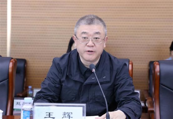 e7a49b2517f423a62e9ee57867fe9a8