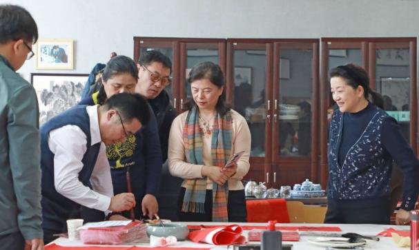 CRBRIQS4RIM~WK4HTYAG@ET_tmb